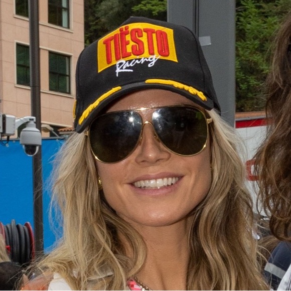 Tiësto Racing F1 Hat SIGNED by Tiesto - Picture 10 of 10